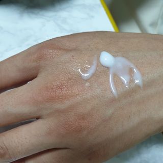 Dr.느루벗 느루벗 옴므 토탈 케어 올인원 118ml 남자 남성 스킨 로션 에센스 크림 화장품 — 5점을 준 리뷰어가 2021년 4월 올린 사용 사진
