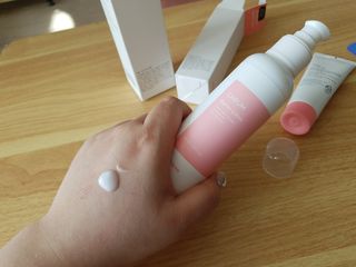 화이트리 채움 베리어 로션, 베리어 크림 세트 — 5점을 준 리뷰어가 2021년 2월 올린 사용 사진