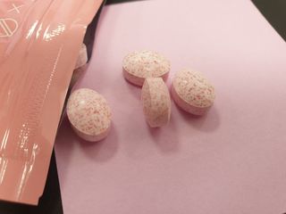 입 냄새 완화에 도움을 주는 에티켓 캔디 복숭아맛 앳캔디 — 5점을 준 리뷰어가 2020년 12월 올린 사용 사진
