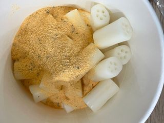 나우  [요리궁리] B타입 ( 매콤, 치즈, 매콤까르보 ) 꽃떡볶이 6개입 세트 — 5점을 준 리뷰어가 2025년 3월 올린 사용 사진