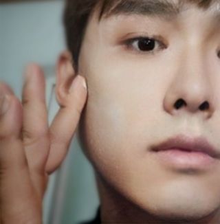 엔디어고 햄프에너지 스킨케어 2종 — 5점을 준 리뷰어가 2022년 10월 올린 사용 사진