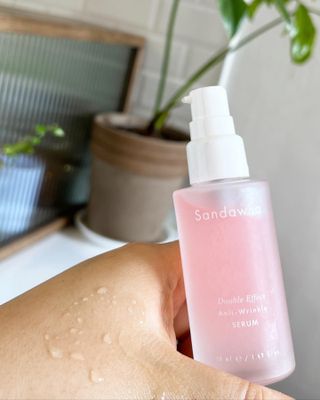 산다화 더블 이펙트 안티 링클 세럼 50ml — 5점을 준 리뷰어가 2022년 12월 올린 사용 사진