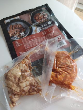 [앤더미트] 더 불맛 북성로 연탄불고기 반반 세트(간장맛 150g,매콤한 맛 150g) — 5점을 준 리뷰어가 2022년 4월 올린 사용 사진