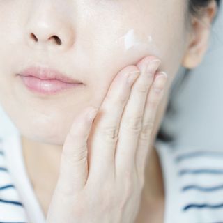 메디힐 캘러스 멀티 골드 리프팅 크림 — 5점을 준 리뷰어가 2021년 5월 올린 사용 사진