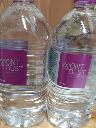 몽베스트 MONTBEST 1L 12입 — 5점을 준 리뷰어가 2022년 4월 올린 사용 사진
