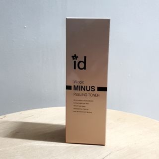 아이디플라코스메틱 아이디 브이로직 마이너스 필링 토너 110ml — 4점을 준 리뷰어가 2022년 1월 올린 사용 사진