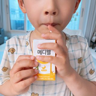 메디웰 페디아드링크 미니 바나나맛 — 5점을 준 리뷰어가 2022년 8월 올린 사용 사진