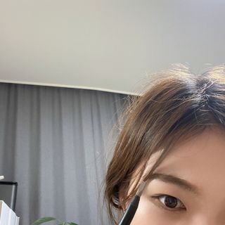 [MONDRAW] 몬드로우 POPBROW 크래용 아이브로우 색연필 타입 — 5점을 준 리뷰어가 2022년 4월 올린 사용 사진