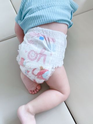 킨도 프리미엄 에어드라이v2 팬티형 기저귀 — 5점을 준 리뷰어가 2021년 6월 올린 사용 사진