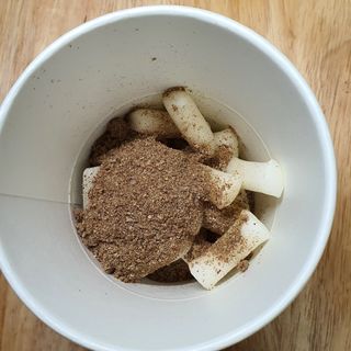 유비쿡 컵떡볶이 매운컵떡볶이2개/ 짜장컵떡볶이 2개  총 4개세트 — 5점을 준 리뷰어가 2021년 3월 올린 사용 사진
