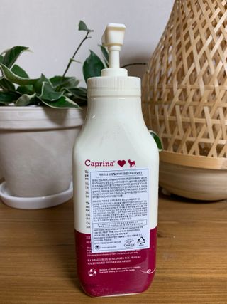 카프리나 프레쉬 산양밀크 모이스춰라이징 바디로션 350ml(오리지널향) — 5점을 준 리뷰어가 2022년 12월 올린 사용 사진