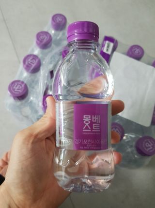몽베스트 [MONTBEST] 330mL 20병 — 5점을 준 리뷰어가 2022년 4월 올린 사용 사진