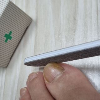유케어 YOU CARE 문제성 손발톱케어_럭키풋 — 5점을 준 리뷰어가 2022년 9월 올린 사용 사진