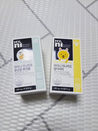 일동제약 마이니 마이니 지니키즈 유산균 츄어블, 멀티비타 set — 5점을 준 리뷰어가 2021년 3월 올린 사용 사진