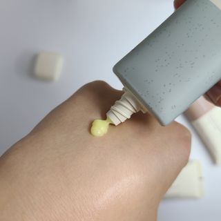 [후르디아] 끈적임 없는 착한성분 비건  핸드크림 3종 — 5점을 준 리뷰어가 2023년 1월 올린 사용 사진