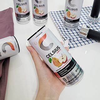 셀시어스 오리지널 325ml 에너지 비타민 피트니스 드링크(24can) 다이어트 음료 — 5점을 준 리뷰어가 2022년 5월 올린 사용 사진