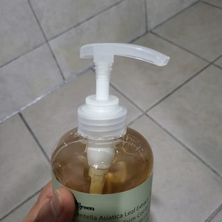 빅그린 카렌듈라(지성두피용)&시카(중건성두피용)탈모샴푸500ml-택1,빅그린 프리미어바이옴탈모앰플팩 60ml — 3점을 준 리뷰어가 2023년 1월 올린 사용 사진