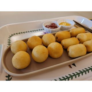 Dog&Ball 독앤볼 [Dog&Ball] 미니찹쌀볼도그 찹쌀치즈볼 — 5점을 준 리뷰어가 2021년 11월 올린 사용 사진