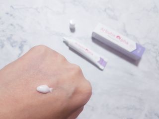 이엔코스 알부틴 알파 화이트닝크림 — 5점을 준 리뷰어가 2021년 2월 올린 사용 사진