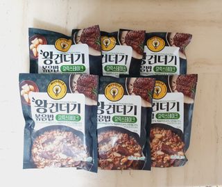 한성기업 무볼레 왕건더기 볶음밥 갈릭스테이크 — 5점을 준 리뷰어가 2021년 10월 올린 사용 사진