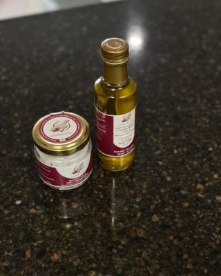 [딜리셔스코드] 타르투피 알레산드로 로시 트러플 소금 100g +트러플 오일 100ml set — 5점을 준 리뷰어가 2022년 5월 올린 사용 사진
