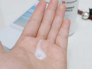 리더스코스메틱 리더스 카밍 바이오틱스 에센스 워터 — 5점을 준 리뷰어가 2021년 3월 올린 사용 사진