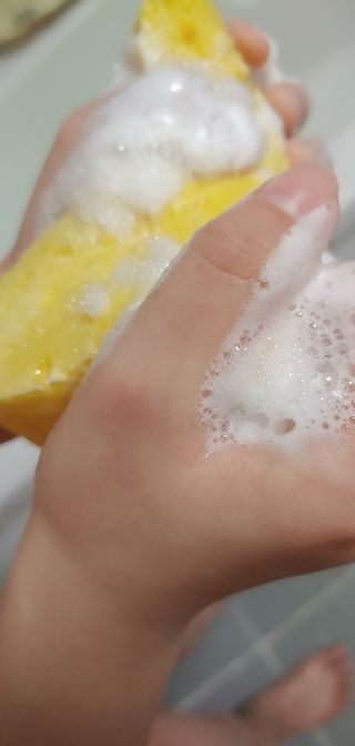 와프랩 운동하는 여성을 위한 더블유 미세먼지 세정 천연유래 약산성 바디워시 — 5점을 준 리뷰어가 2022년 3월 올린 사용 사진