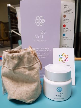 AYU25[아유트웬티파이브]다마스크로즈워터 베이스 천연 수분 촉촉 크림 — 5점을 준 리뷰어가 2021년 4월 올린 사용 사진