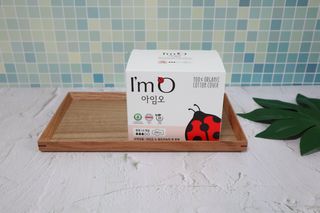 아임오 유기농 생리대 중형 + 그날 전 보라지유 100 20캡슐 + 아임오스티커 + 쿠폰북 — 5점을 준 리뷰어가 2021년 10월 올린 사용 사진