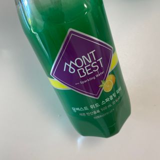 몽베스트 Montbest with Sparkling water Lemon OR Lime 20병(랜덤) — 4.5점을 준 리뷰어가 2021년 10월 올린 사용 사진