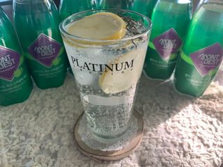 몽베스트 Montbest with Sparkling water Lime20병 — 5점을 준 리뷰어가 2021년 10월 올린 사용 사진
