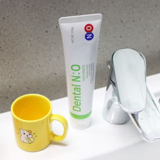 프리마인 유해균 뿐만 아니라 유익균까지 씻어내는 치약은 그만, 건강한 구강환경을 만드는 덴탈엔오 — 5점을 준 리뷰어가 2022년 1월 올린 사용 사진