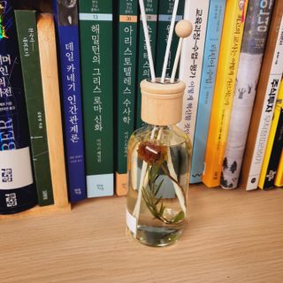 디어포레스트 숲속의 시간 디퓨저 시리즈 — 5점을 준 리뷰어가 2022년 8월 올린 사용 사진