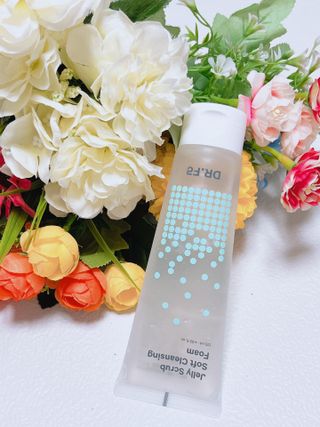 닥터에프파이브 젤리스크럽 소프트 클렌징폼 120ml — 5점을 준 리뷰어가 2022년 5월 올린 사용 사진