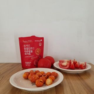 레드닥터 완숙토마토 + 통째로 동결건조한 대추방울토마토 — 5점을 준 리뷰어가 2022년 12월 올린 사용 사진