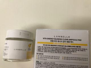 랑벨 비타 에너지 잡티 앰플 패드 65매 (투명하고 밝은 얼굴 광채패드) — 5점을 준 리뷰어가 2022년 5월 올린 사용 사진
