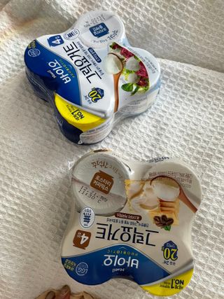 매일바이오 그릭요거트 오리지널 플레인 4개, 로스터리 커피믹스 4개 — 5점을 준 리뷰어가 2021년 12월 올린 사용 사진