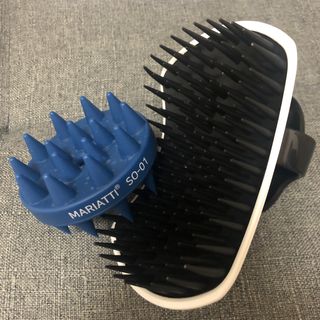 온가족 시원한샴푸 깨끗한두피 샴푸브러쉬 두피스케일링 히트팡블랙에디션 — 4점을 준 리뷰어가 2021년 7월 올린 사용 사진