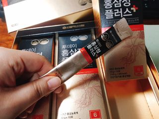 서울약사신협_투데이홍삼정플러스스틱_10g x 30포 — 5점을 준 리뷰어가 2021년 1월 올린 사용 사진