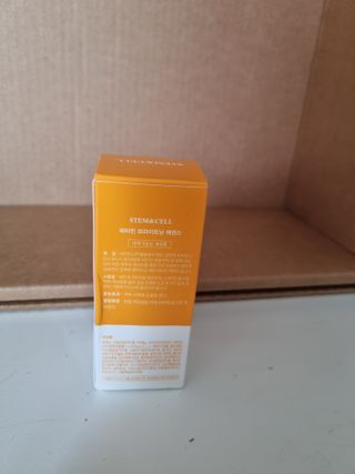 체르엠 스템앤셀 비타민 브라이트닝 에센스 30ml 1개 — 4점을 준 리뷰어가 2021년 9월 올린 사용 사진