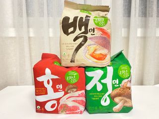 [풀무원] 자연은맛있다 정면, 백면, 홍면  세트 — 3점을 준 리뷰어가 2021년 4월 올린 사용 사진