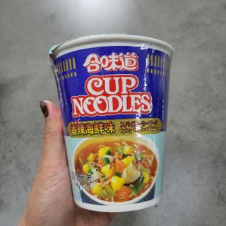 NISSIN 닛신 컵누들  4종 - 씨푸드오리지날, 씨푸드 스파이시, 씨푸드 커리, 씨푸드 XO소스 — 5점을 준 리뷰어가 2021년 10월 올린 사용 사진