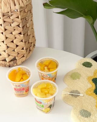 돌 MF[Dole] 파인애플컵/망고컵/복숭아컵 198g 6입X1박스 (맛 1가지 랜덤 발송) — 5점을 준 리뷰어가 2023년 6월 올린 사용 사진