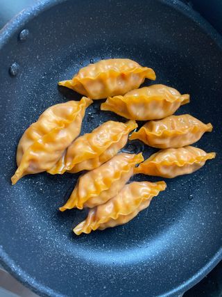 한만두 진한 해물맛 짬뽕만두 1kg — 5점을 준 리뷰어가 2021년 4월 올린 사용 사진