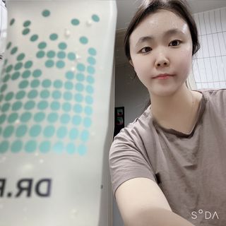 닥터에프파이브 젤리스크럽 소프트 클렌징폼 120ml — 4점을 준 리뷰어가 2022년 6월 올린 사용 사진