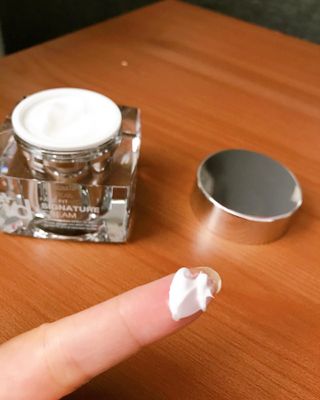 아이디플라코스메틱 아이디 페이스핏  시그니처 크림 50ml — 5점을 준 리뷰어가 2021년 10월 올린 사용 사진