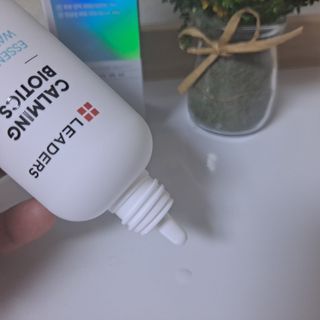 리더스코스메틱 리더스 카밍 바이오틱스 에센스 워터 — 4.5점을 준 리뷰어가 2022년 5월 올린 사용 사진