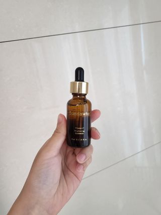 스킨큐어 산다화 비타민c 화이트닝 에센스 30ml — 5점을 준 리뷰어가 2023년 8월 올린 사용 사진