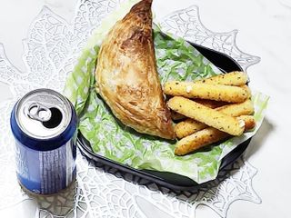 디케이식품(주) 고르곤졸라&모짜렐라 치즈스틱 400g — 5점을 준 리뷰어가 2023년 3월 올린 사용 사진