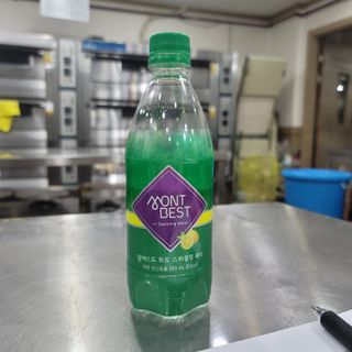 몽베스트 Montbest with Sparkling water Lemon OR Lime 20병(랜덤) — 5점을 준 리뷰어가 2022년 5월 올린 사용 사진